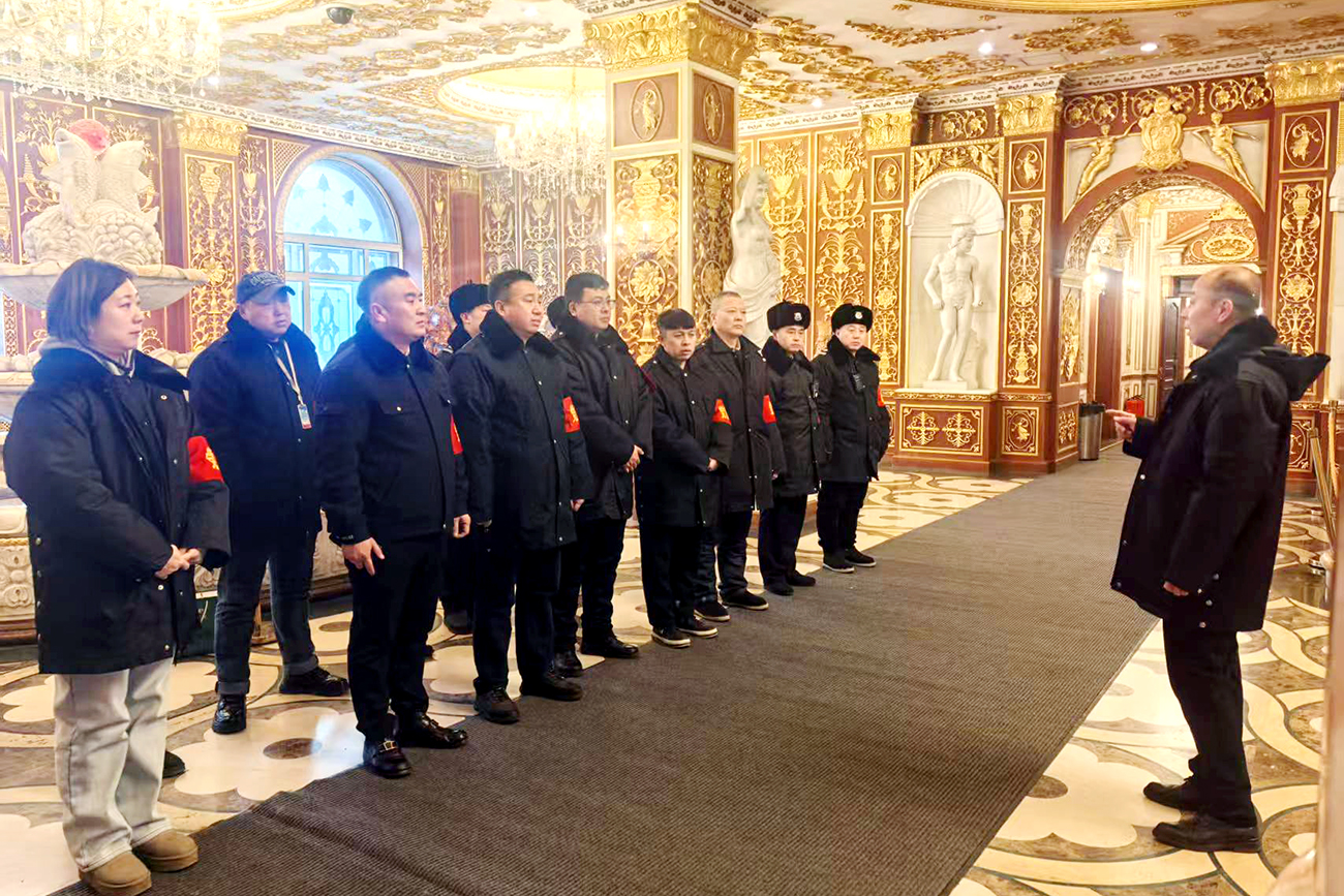 點(diǎn)燃先鋒力量 共筑百年哈藥&mdash;&mdash;哈藥圣霖黨支部設(shè)立&ldquo;行走的黨員先鋒崗&rdquo;